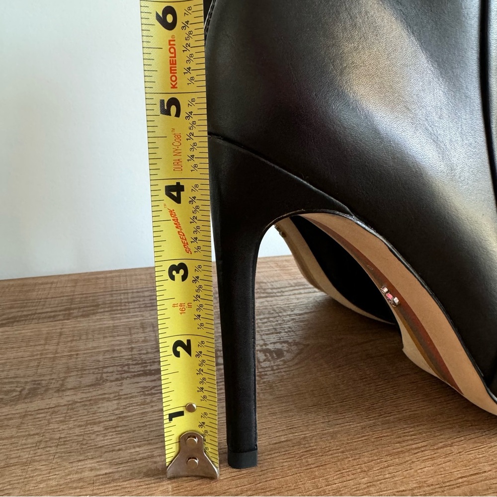 Sam Edelman - Women's Black Leather Wrenley Pointed Toe Ankle Bootie size 9.5 - Picture 11 of 13